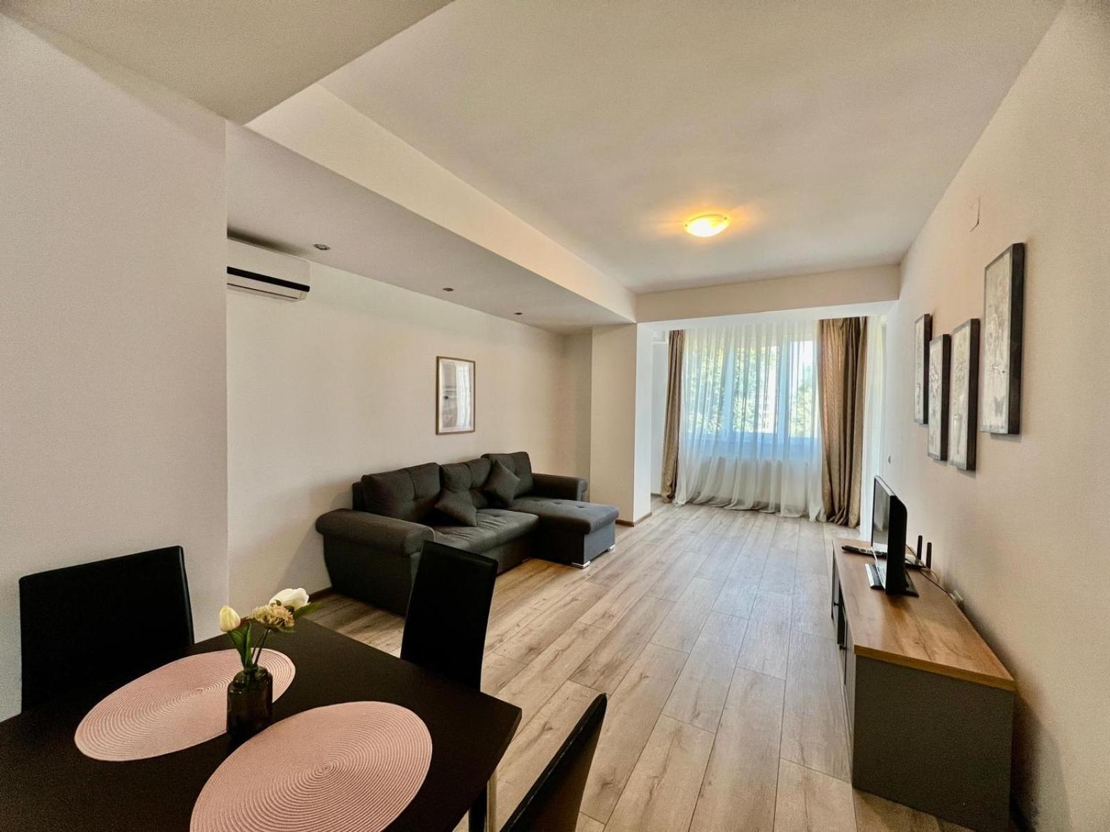 Summerland Mamaia View Екстериор снимка